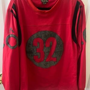 Cote de Nuits Red Heavy Long Sleeve Graphic T-Shirt 32 XL